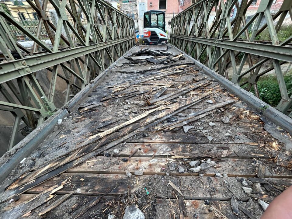 Ponte Bailey - durante